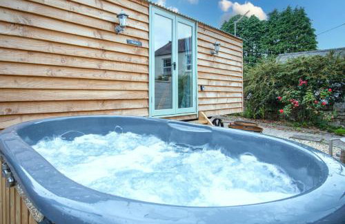 Willow - 1 Bedroom Shepherds Hut - Amroth - Foto 1