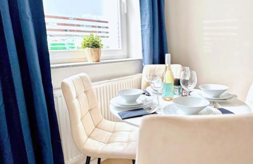 Stylisches 2-Zimmer Ambient Apartment in Alsternähe mit Kingsize-Bett & Schlafsofa - Foto 6