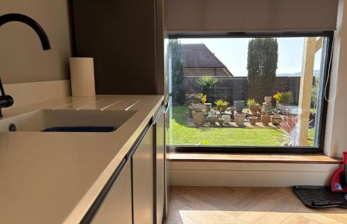 Hikers Retreat - peaceful South Downs escape - Foto 12