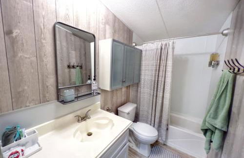 Charming Riverfront Home - Casa Topo @ SparrowBend - Foto 4