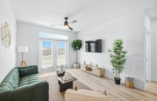 99 Modern 2B2B Near Stockyards, Resort Pool & Gym, 7M to Dickies Stadium, 15M to AT&T stadium - Foto 1