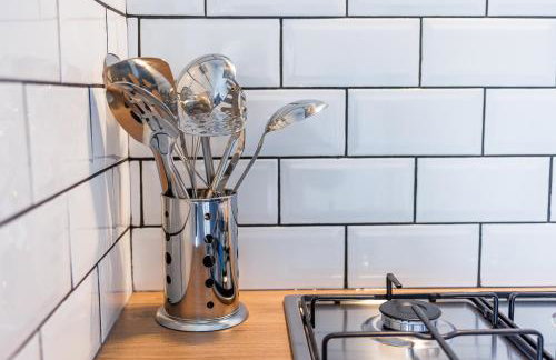 2 BR Home Perfect for Short and Long Term Stay - Foto 6