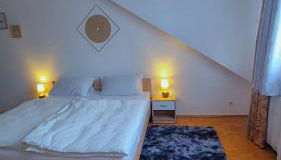 Zentrale Wohnung mit Wohnküche für bis 6 Gäste - Foto 4