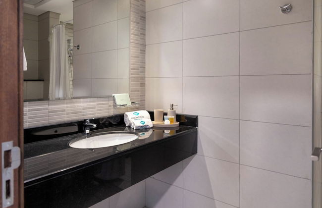 Bloomfields Artistic STU in The View - Photo 22