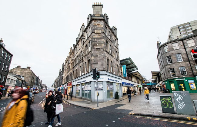 Tony Asga - Coady Apartment - Photo 39