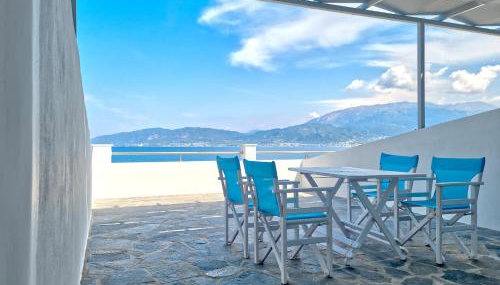 Epipleon Luxury Suites -104- Δωμάτιο 35τμ με βεράντα 35τμ μπροστά στη θάλασσα - Foto 2