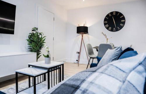 The Wycombe Pad - 2BR Ground Floor Apt with A Private Entrance & Free Secure Underground Parking - Foto 45