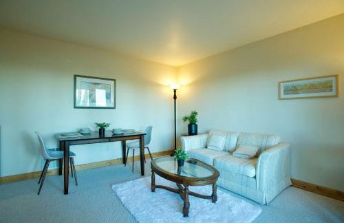 Serene King Suite Retreat on Quiet Mercer Island - Foto 21