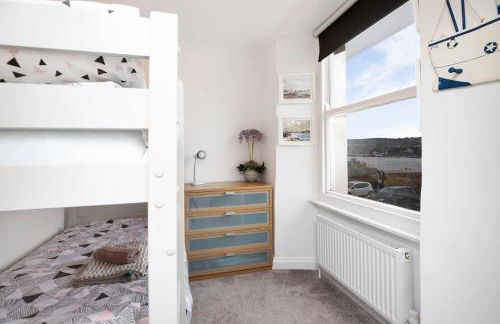 Beach Front Flat Shaldon with Parking - Foto 17