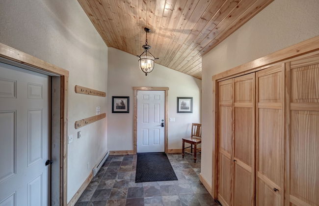 Holy Terror Chalet at Terry Peak - Foto 32