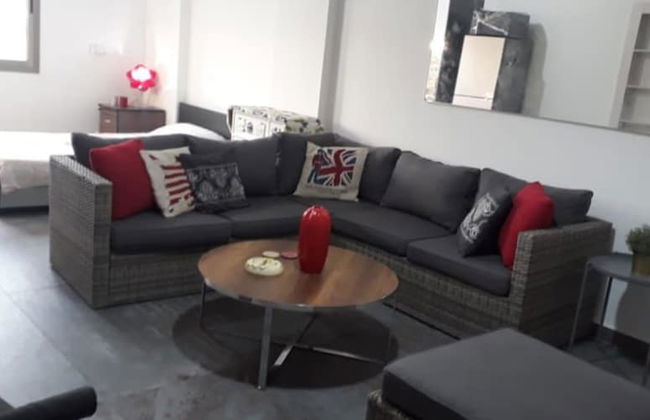 Fully Furnished and Equipped Studio in Dbayeh With Perfect Location - Foto 4