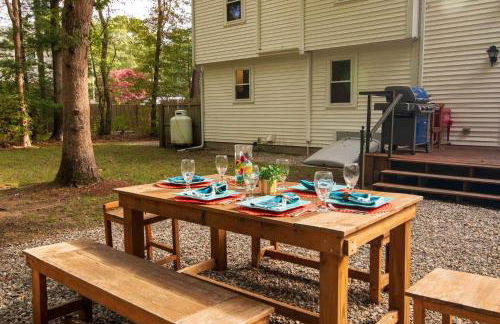 Relaxing Retreat just Minutes to Beach - Foto 29