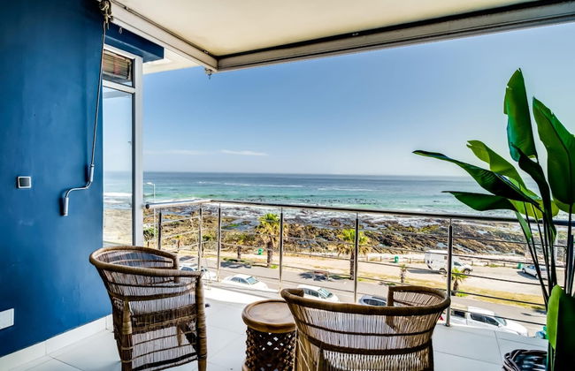 Uninterrupted Ocean Views in Mouille Point Atlantic Vistas - Photo 14