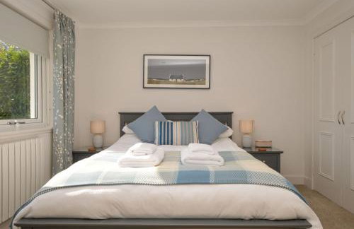 Dunbheag Cottage - Photo 17