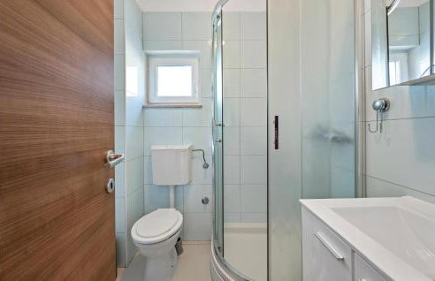 Cozy Home In Primosten With Wifi - Photo 23