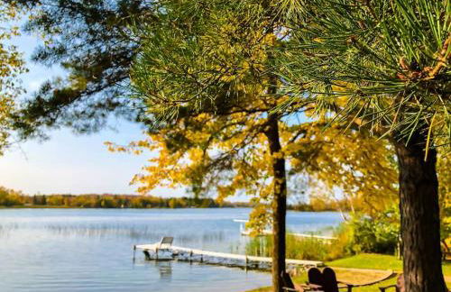 Bass Cabin at Spitzer Lake and Waterfront Views - Foto 11