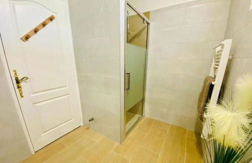 Maison avec piscine intérieure chauffée à 10min de Biarritz - Foto 19