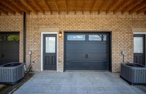 Cozy Townhouse Close to Downtown - Foto 8