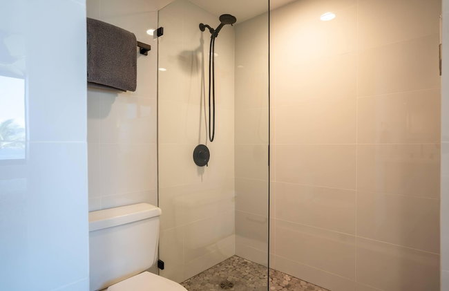 2 2 Modern & Elegant Penthouse Oceanfront Vistas - Foto 77