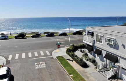 Ocean Views, Across The Street From Beach, Private Patio - Photo 31