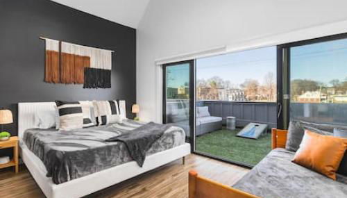 Gorgeous East Nashville House with Rooftop Patio, Garage, 9 Beds, 3 Miles to Downtown - Foto 4