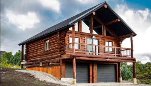 Ranch Life Reimagined, Cattle Drives to Chic Cabin - Foto 1