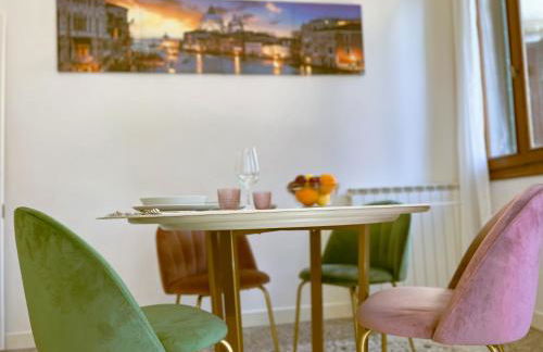 Splendid “True Venice Apartment” overlooking water - Foto 2