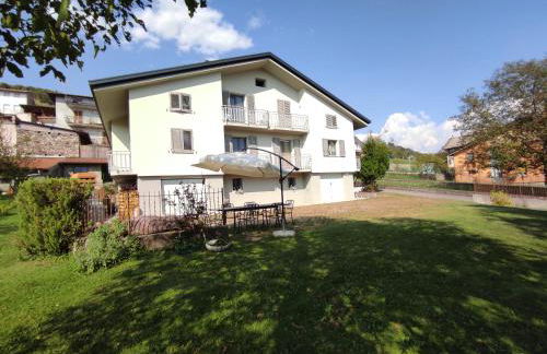 Attic House Mountain Lake Iseo Hospitality - Photo 1