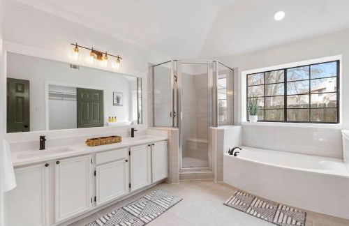 The Bonnie - 5 Bed Near Everything - Photo 49