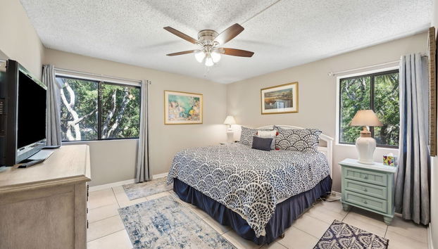 Pool View Condo with Access to Walking or Biking Pathway Throughout Amelia Island Plantation by RedAwning - Foto 2, Habitación