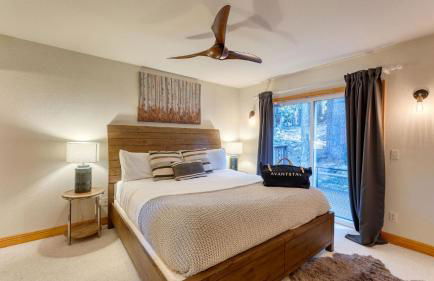 Golden Summit by AvantStay Stunning Secluded Cabin w Access to Tahoe Donner - Foto 21