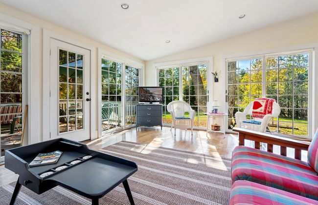 Nanas Hideaway 2 BDR Charmer! - Photo 18