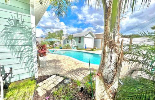 2 Fins Up, Beach Home, Private Pool , Golf Cart, 6 beds - Foto 19