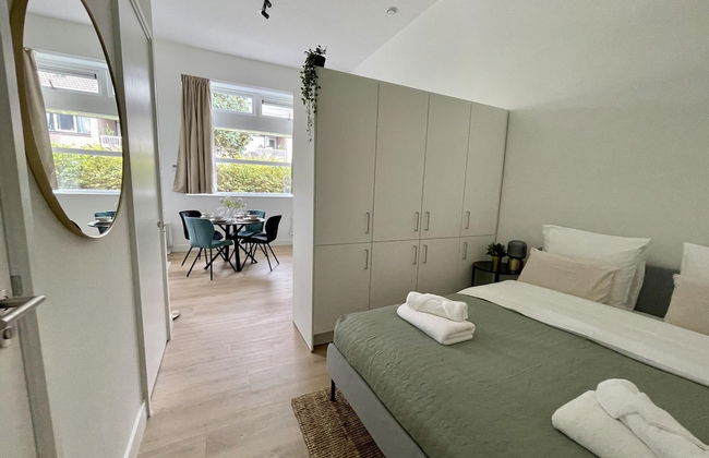 Serviced Studio Apartments in Utrecht - Photo 26