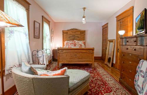 5 Br: Historic Glaab House in Cass, with AC, Amazing Kitchen, Covered Porches, Historical Landmark - Foto 30