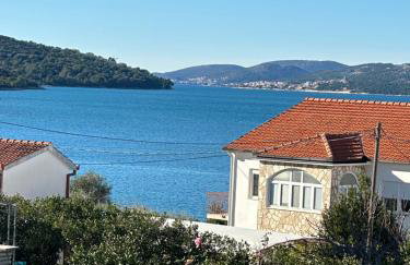 Apartments Zlatka - Photo 8