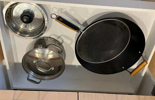 Brand new private one bed one bath home with private parking for 2 - Foto 9