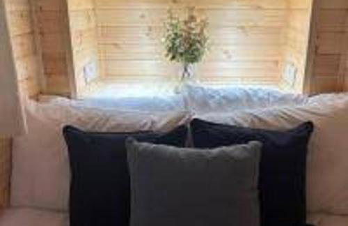 Foundry Farm Arch- pod inspired home - Photo 1