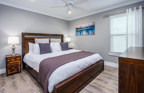 Gorgeous Modern 6BR South Facing Private Pool Hot Tub BBQ Theater 2 Miles Disney - Foto 18