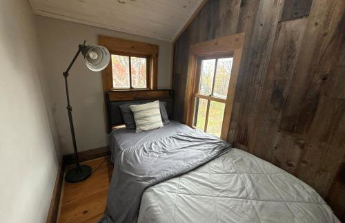 Stunning Cabin on Land Close to Lake Outdoor Area - Foto 13