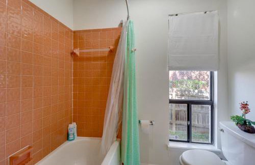 Waterfront Lake Travis Luxury Home with Large Deck! - Foto 23