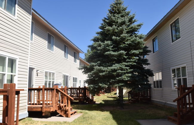 Mactavish Court Townhomes - Foto 9