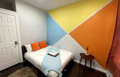 W3S - Large 7br 3bath - Sleeps 20 - 3 Living rooms - Yard and Deck - Foto 37