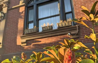 Luxury duplex in 1880s brownstone w private garden - Foto 9