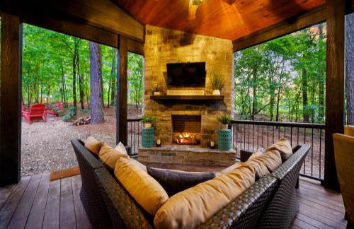 Romantic 1BR Cabin in Broken Bow HotTub, FirePit - Foto 33