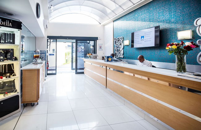 First Group Margate Sands - Photo 2