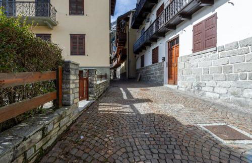 APPARTAMENTO LA VILLETTE- Comodo e Ben Posizionato - COUR 0220 - Foto 31