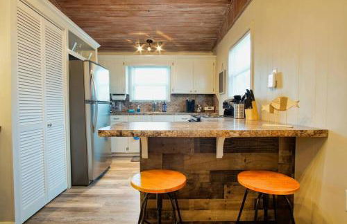 Serenity Sol ※ Surfside Charmer Near Beach & Jetty - Foto 13