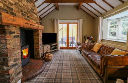 The Old Wagon Shed - Photo 3