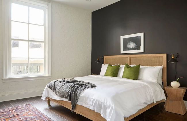 Roami at St. Charles - Photo 20